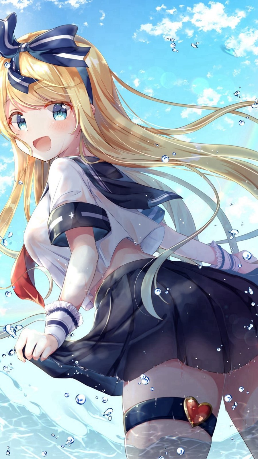 蛋圈 金发水手服少女动漫插画